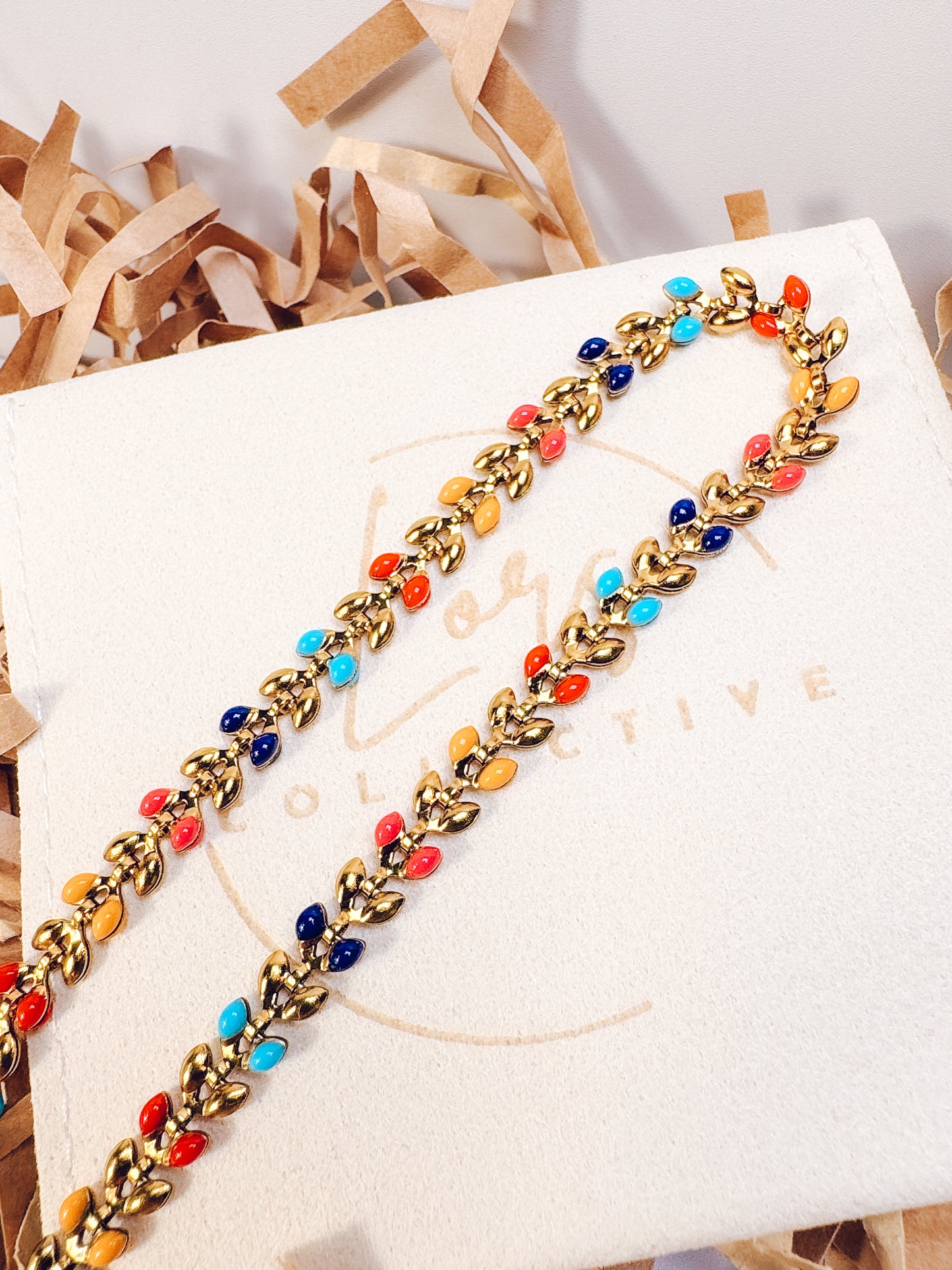 Vintage Leaf Choker