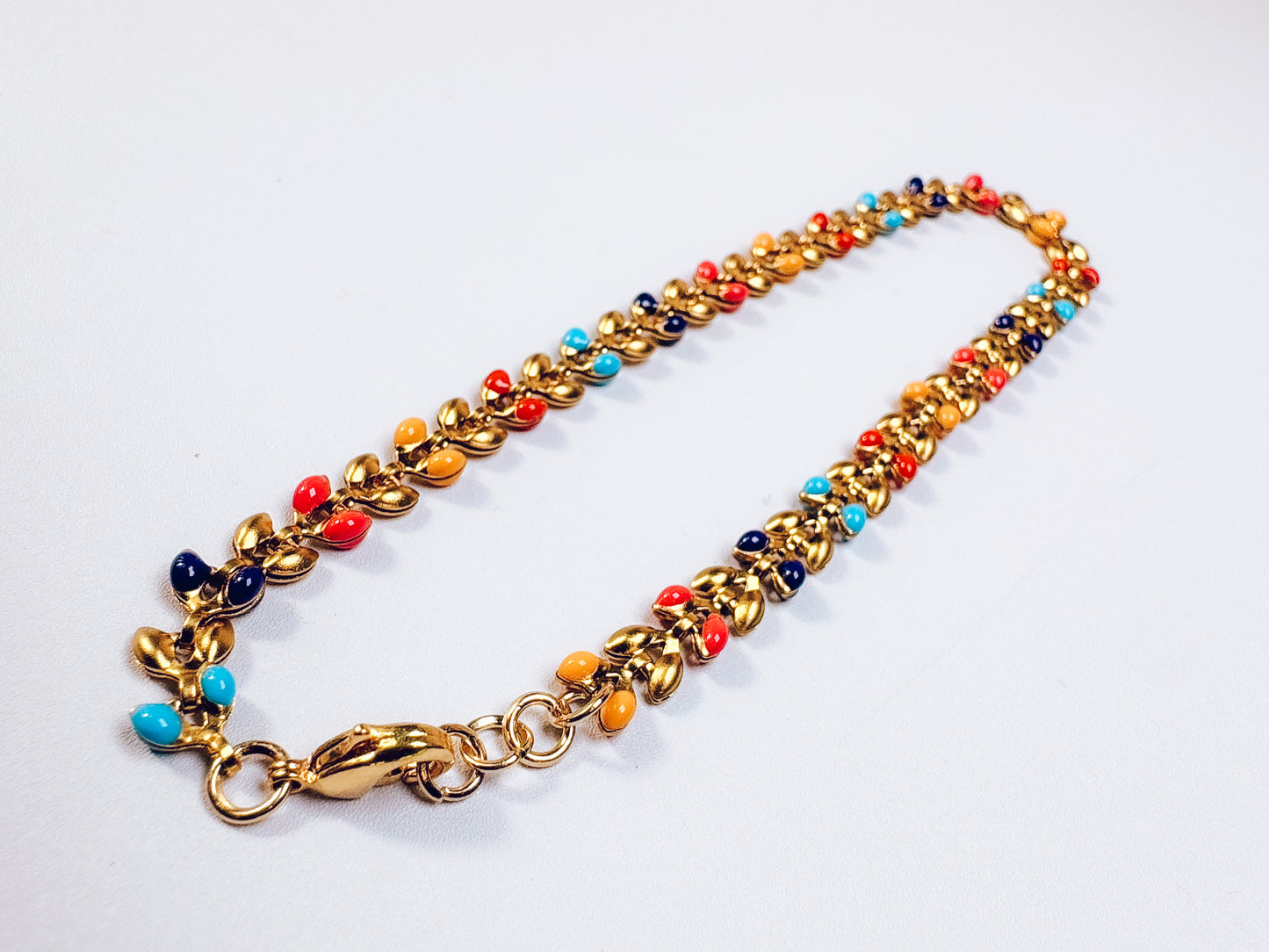 Vintage Leaf Choker
