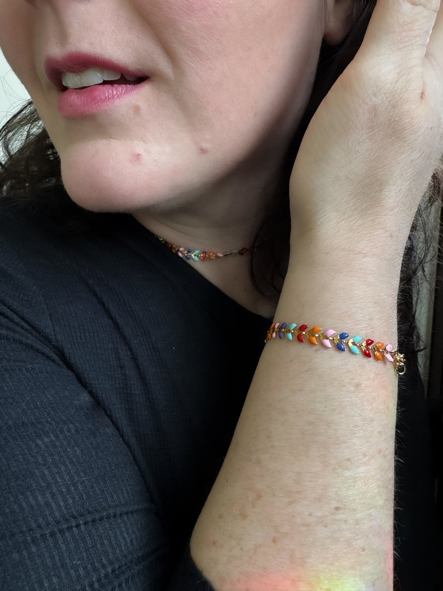 Retro Rainbow Vine Choker