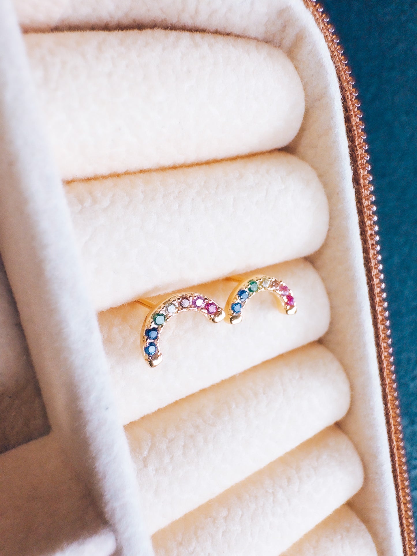 18k Gold Rainbow Arch Studs