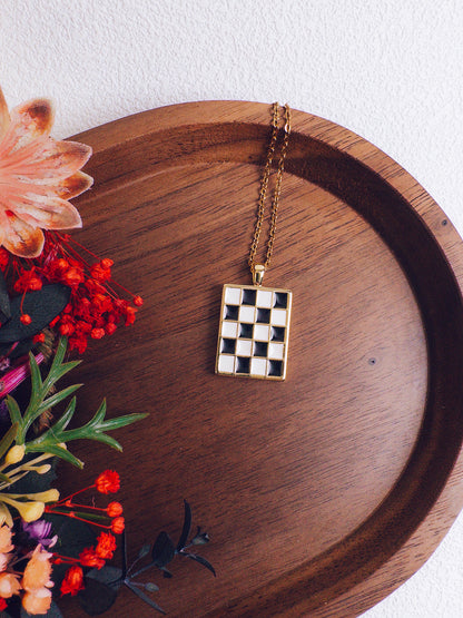 Retro Checkerboard Necklace