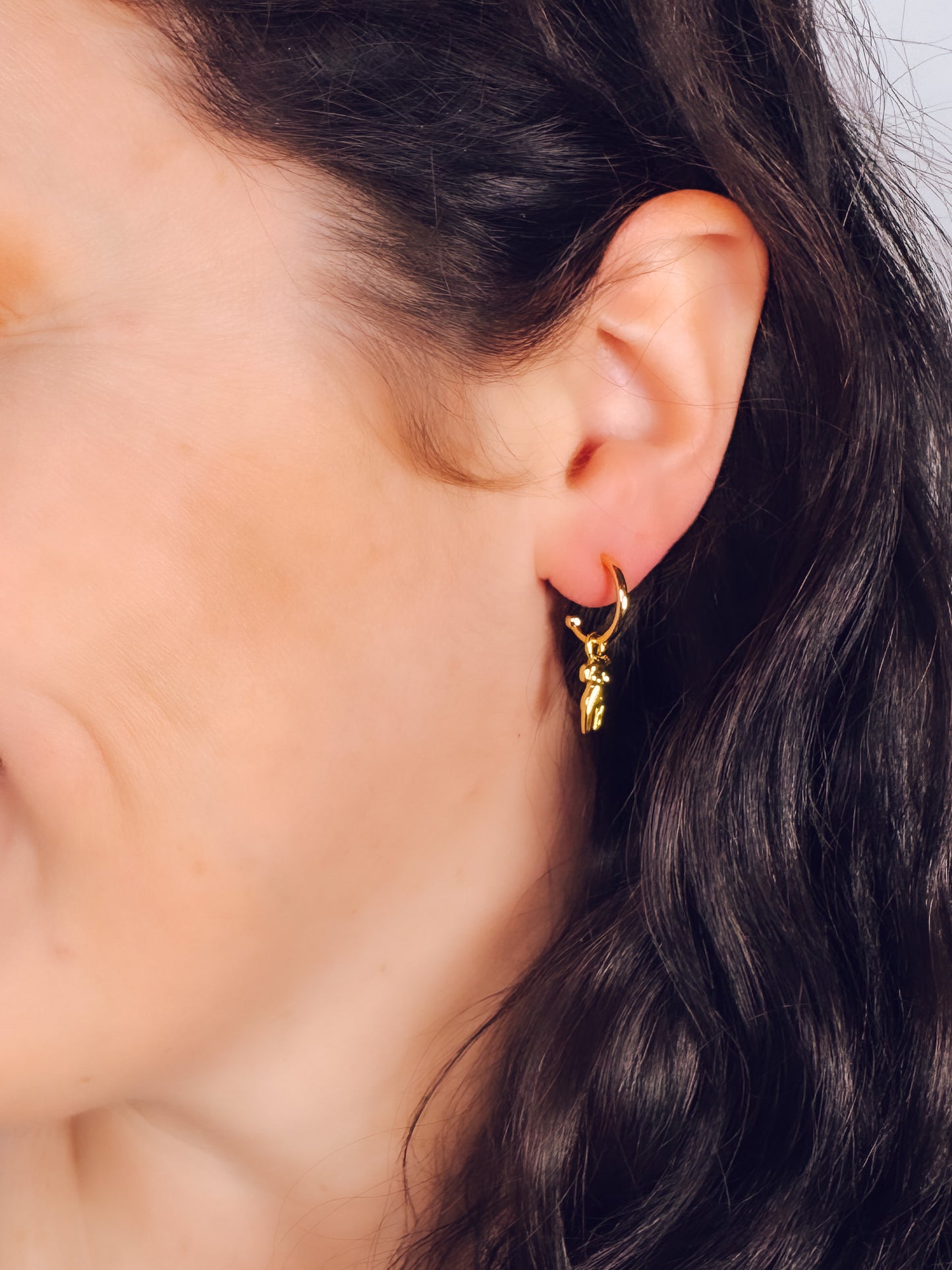 18k Gold Body Form Hoop Earrings