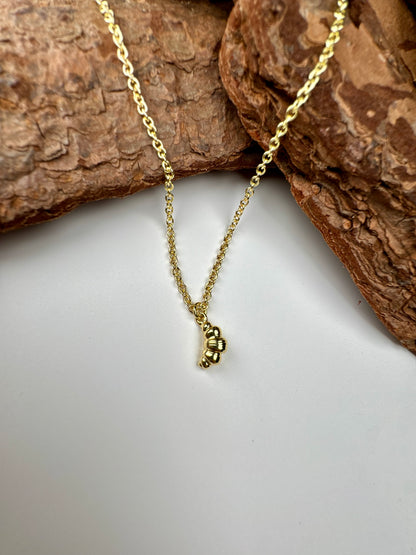Le Petit Croissant Necklace - Lors Collective