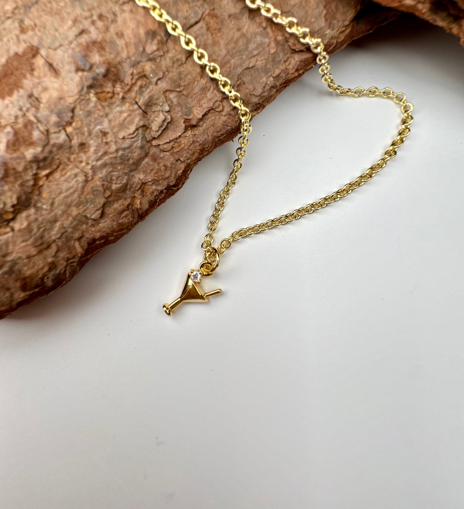 Dirty Martini Necklace - Lors Collective