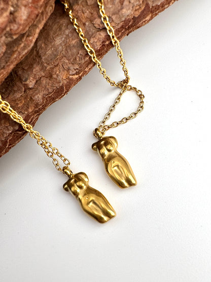 Golden Body Form Necklace - Lors Collective