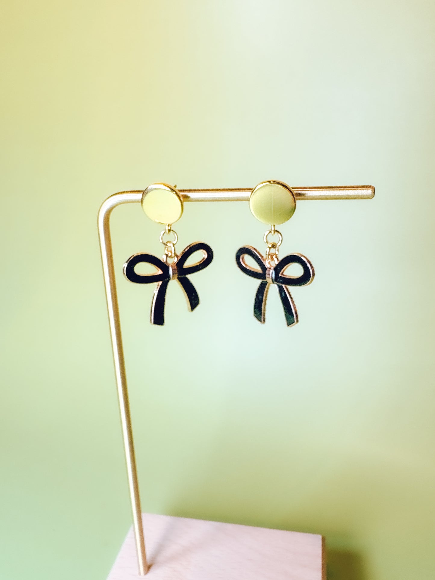 Bow Drop Earrings - Lors Collective