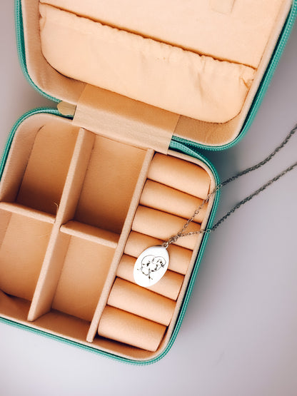 Baby Chick Necklace - Lors Collective