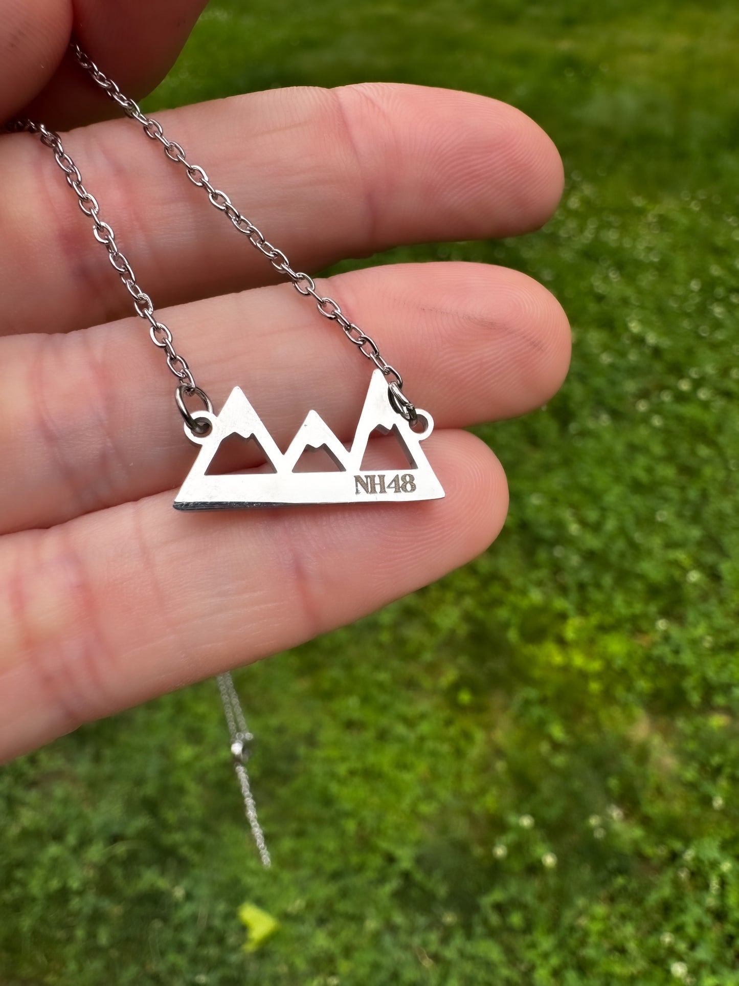 NH48 Mountain Necklace