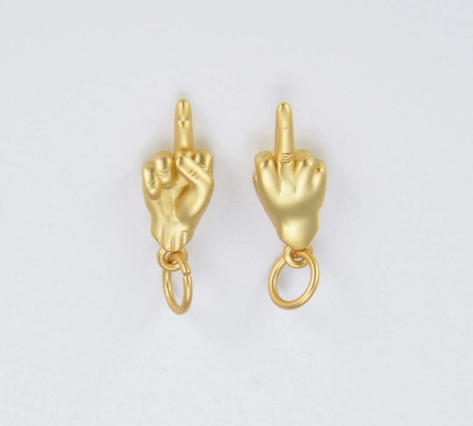 Dainty Middle Finger Pendant Necklace - Lors Collective